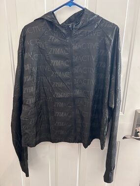 Women’s Zyia active breeze black wind jacket XXL. NWT